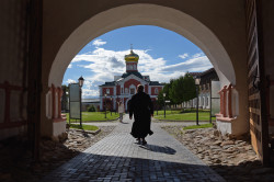 alik 
Świętojezierski Wałdajski Monaster Iwerskiej Ikony Matki Bożej 
2019-10-27 17:40:59