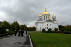 alik 
Novo-Tikhvinskiy Zhenskiy Monastyr 
2019-11-01 21:51:58