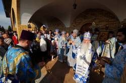 jarek11 
Procession in Zwierki Convent 
2019-11-05 17:40:04