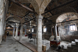 alik 
Kisha e Shën Mërisë, Voskopojë 
2019-12-20 10:39:11