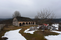 alik 
St Anastasios Church, Voskopoje 
2019-12-24 21:32:55