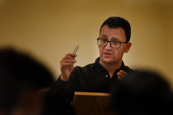 alik 
Theodhor Peci -choir director from cathedral in Tirana 
2020-01-01 22:31:02