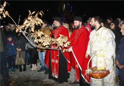 felix 
Christmas Eve in Serbia - Бадње Вече у Србији 
2020-01-07 15:08:34