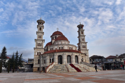 alik 
Cathedral in Korcze 
2020-01-14 21:01:51