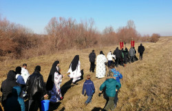 ursiy 
The baptism of the Lord at the Cebza monastery, Timis river  
2020-01-19 14:18:25