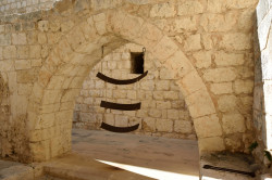 Sheep1389 
Tradycyjna dzwonnica - monaster Balamand 
2020-01-20 22:06:16