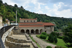 Sheep1389 
One of old churches in Veliko Trnovo 
2020-01-27 17:43:37