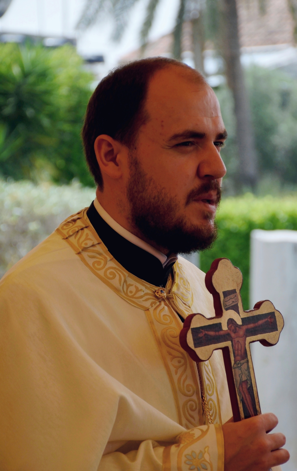 W trakcie procesji arabsko-ukraińsko-rosyjskiej, Byblos 