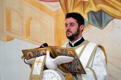 jarek11 
The Divine Liturgy in Ressurestion of Christ Cathedral in Tirana 
2020-02-03 22:05:38