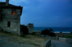 felix 
Dusk at the Iviron monastery port - Смирај у луци Ивирона 
2020-02-04 17:02:08