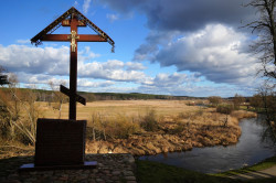 jarek11 
The memorial cross close to Supraśl Monastery 
24 
2020-02-28 23:24:13