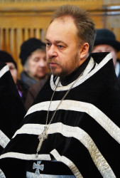 jarek11 
Fr. Adam Sawicki 
2020-03-06 22:05:49