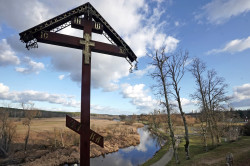 jarek 
The cross close to Supraśl Monastery 
2020-03-28 09:32:14
