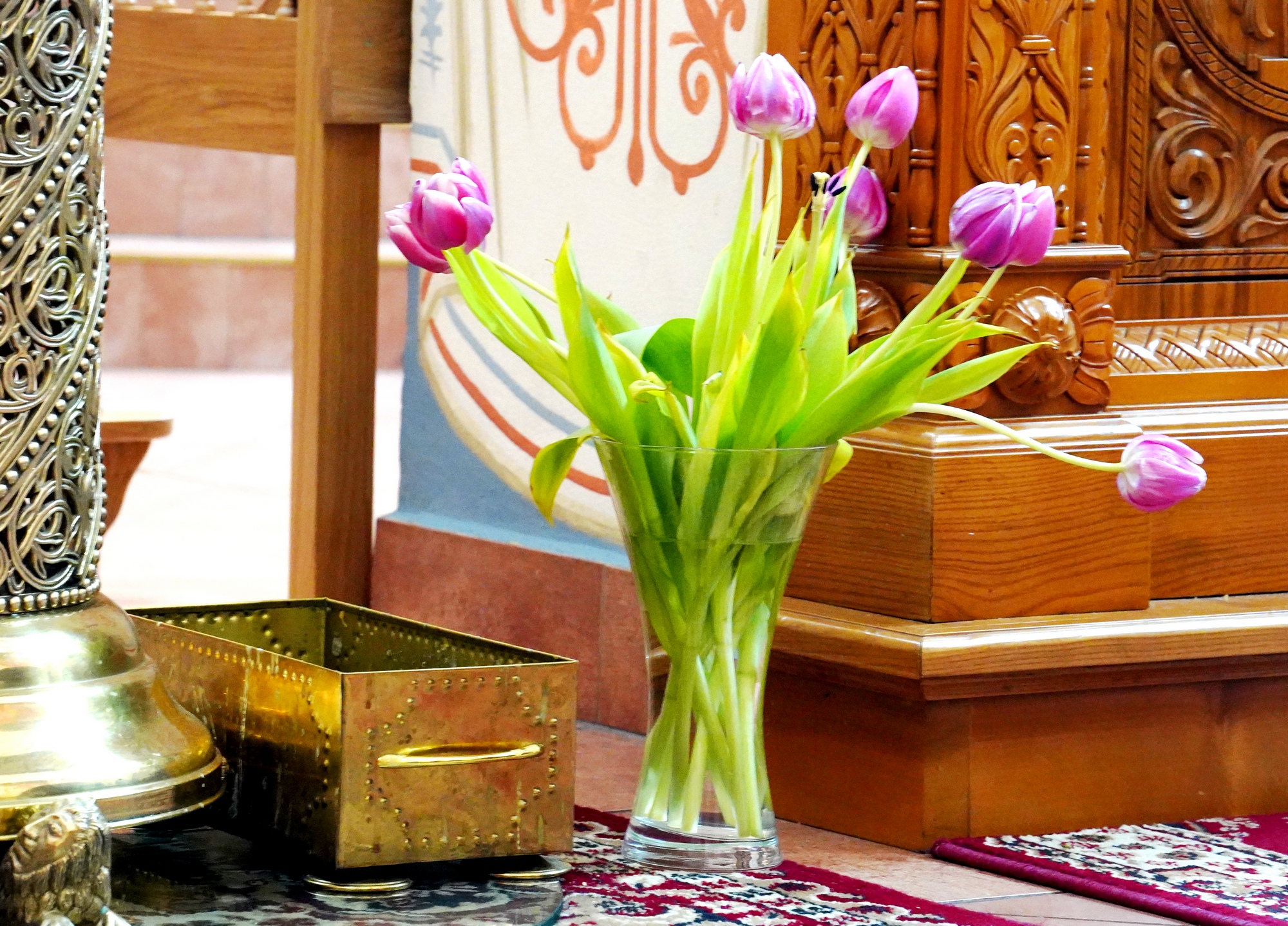 Holy Thursday Divine Liturgy in Zwierki Convent