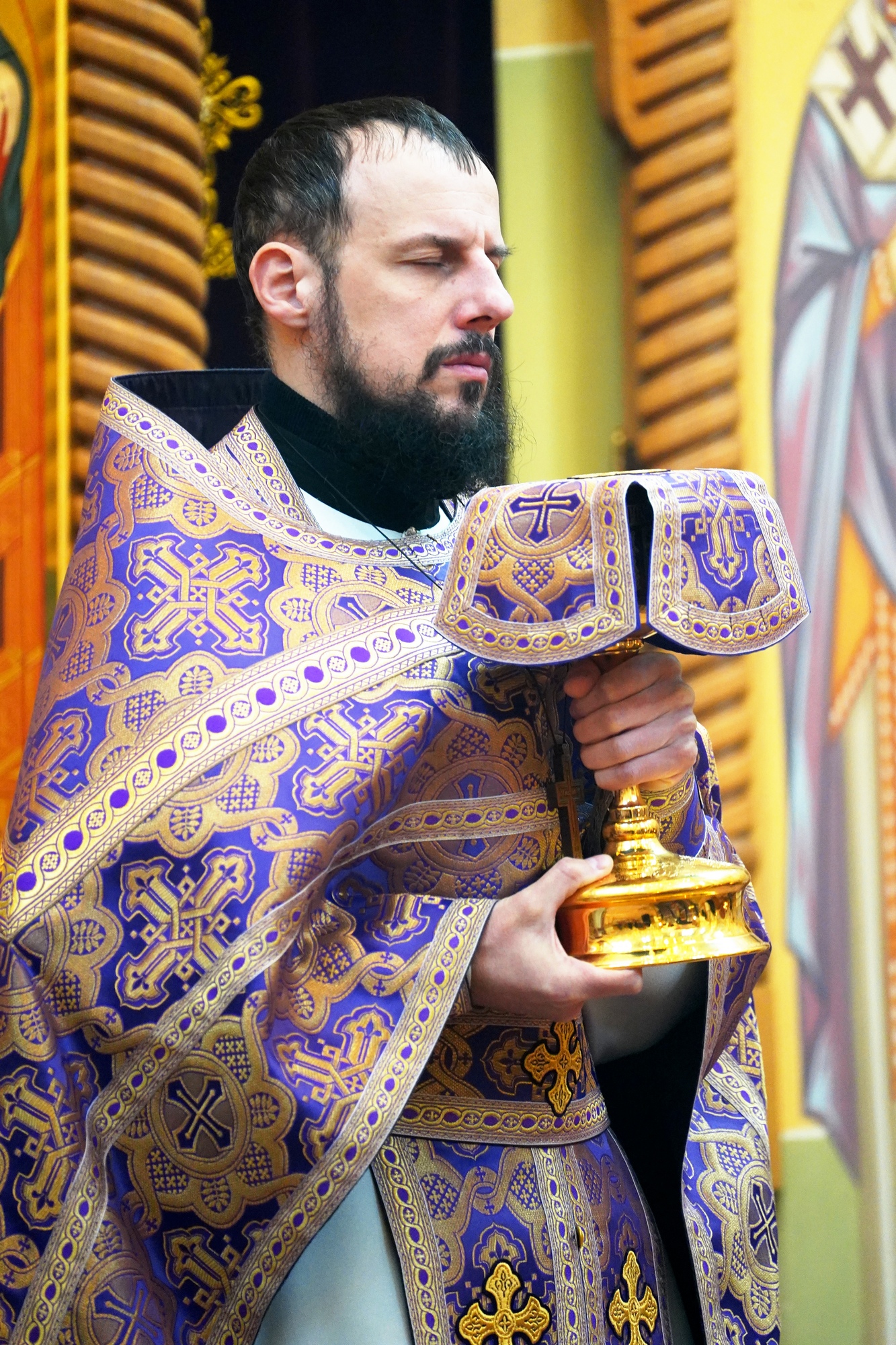 Holy Thursday Divine Liturgy in Zwierki Convent