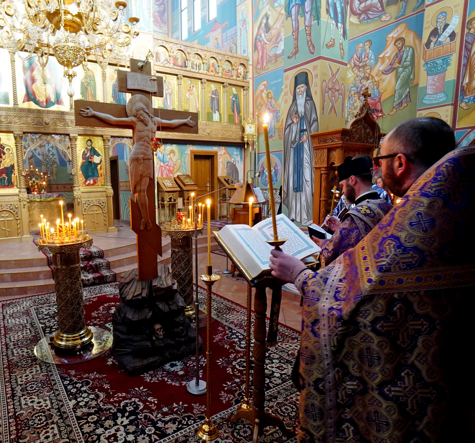 Holy Friday Matins in Zwierki Convent 