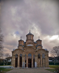 Pisoias 
Gracanica Monastery  
2020-04-12 19:01:39