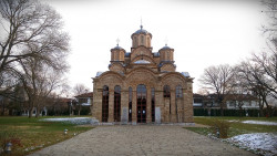 Pisoias 
Gracanica Monastery  
2020-04-12 19:14:30