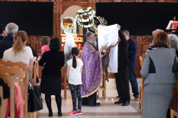 alik 
Holy Friday 2018, Oroklini 
2020-04-18 06:56:48