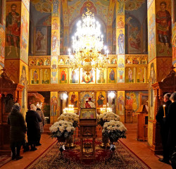 jarek11 
Paschal Divine Liturgy in Zwierki Convent 
2020-04-20 14:22:02