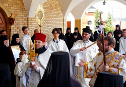 jarek 
Bright Tuesday Paschal procession in Zwierki Convent 
2020-04-21 21:06:20