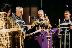 Tomek 
2020 Holy Thursday 
2020-04-23 23:16:44