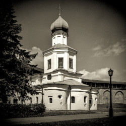 Okh-Sergey 
Церковь Покрова Пресвятой Богородицы в Кремле. XVI век. 
2020-04-29 13:13:41