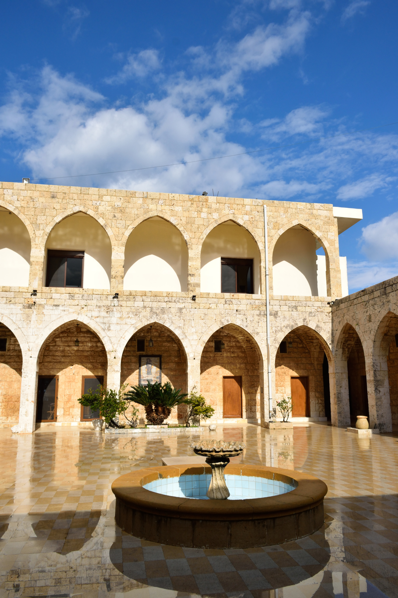 Fontanna - monaster An-Nourijje