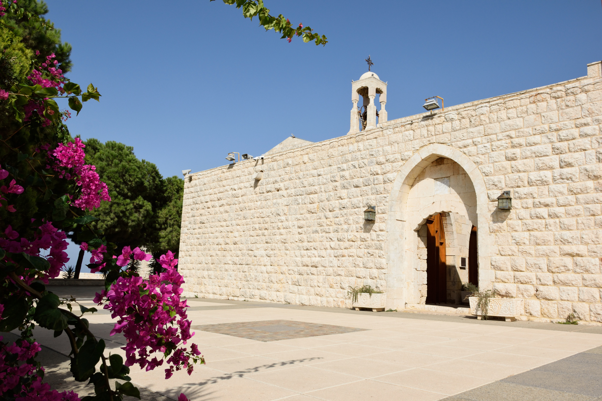 Kwiaty i monaster Balamand 2018