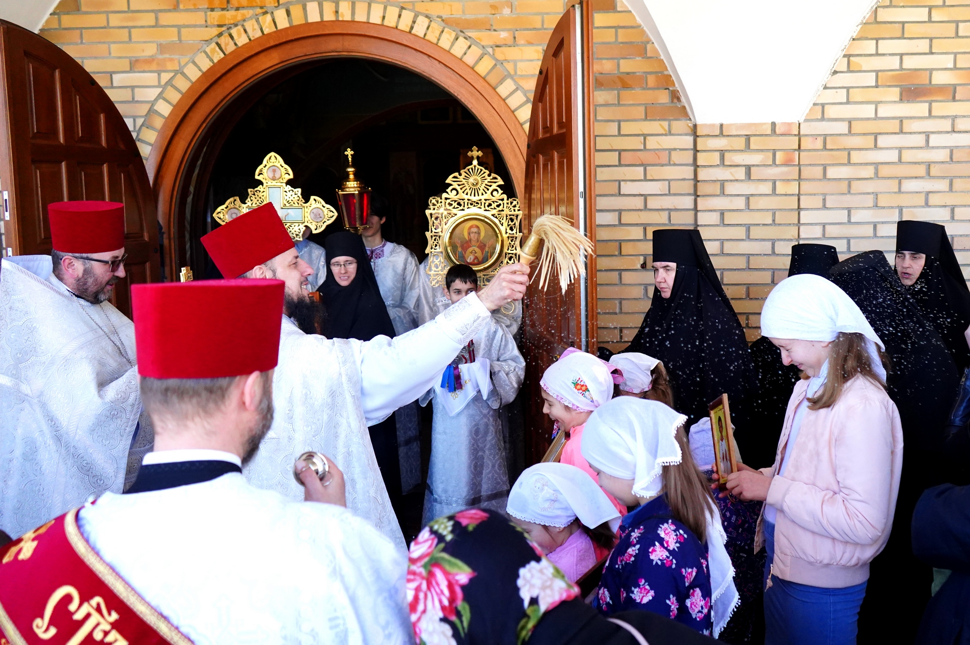 Paschal Sundays in Zwierki Convent