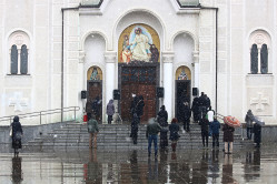 felix 
Death funeral service for the departed Bishop of Valjevo Diocese Milutin 
2020-05-01 16:56:06