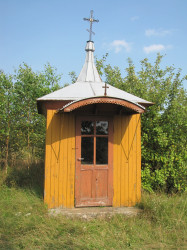 E.I. 
Przydrożna kapliczka 
2020-05-01 22:39:28