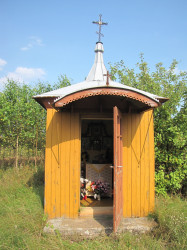 E.I. 
Przydrożna kapliczka 
2020-05-01 22:44:52