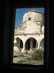 paterchris 
Η Εκκλησία του Αρχαγγέλου στο κατεχόμενο Λευκόνοικο 
2020-06-25 13:24:57
