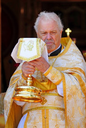 jarek1 
Fr. Andrzej Bierezowiec 
2020-08-11 22:01:11