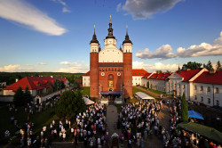 jarek11 
The All Night-Vigil of the feast of Supraśl Icon of the Mother of God in Suprasl Monastery 
2020-08-11 22:05:43