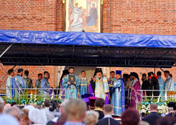 jarek11 
The All Night-Vigil of the feast of Supraśl Icon of the Mother of God in Suprasl Monastery  
2020-08-14 21:25:05