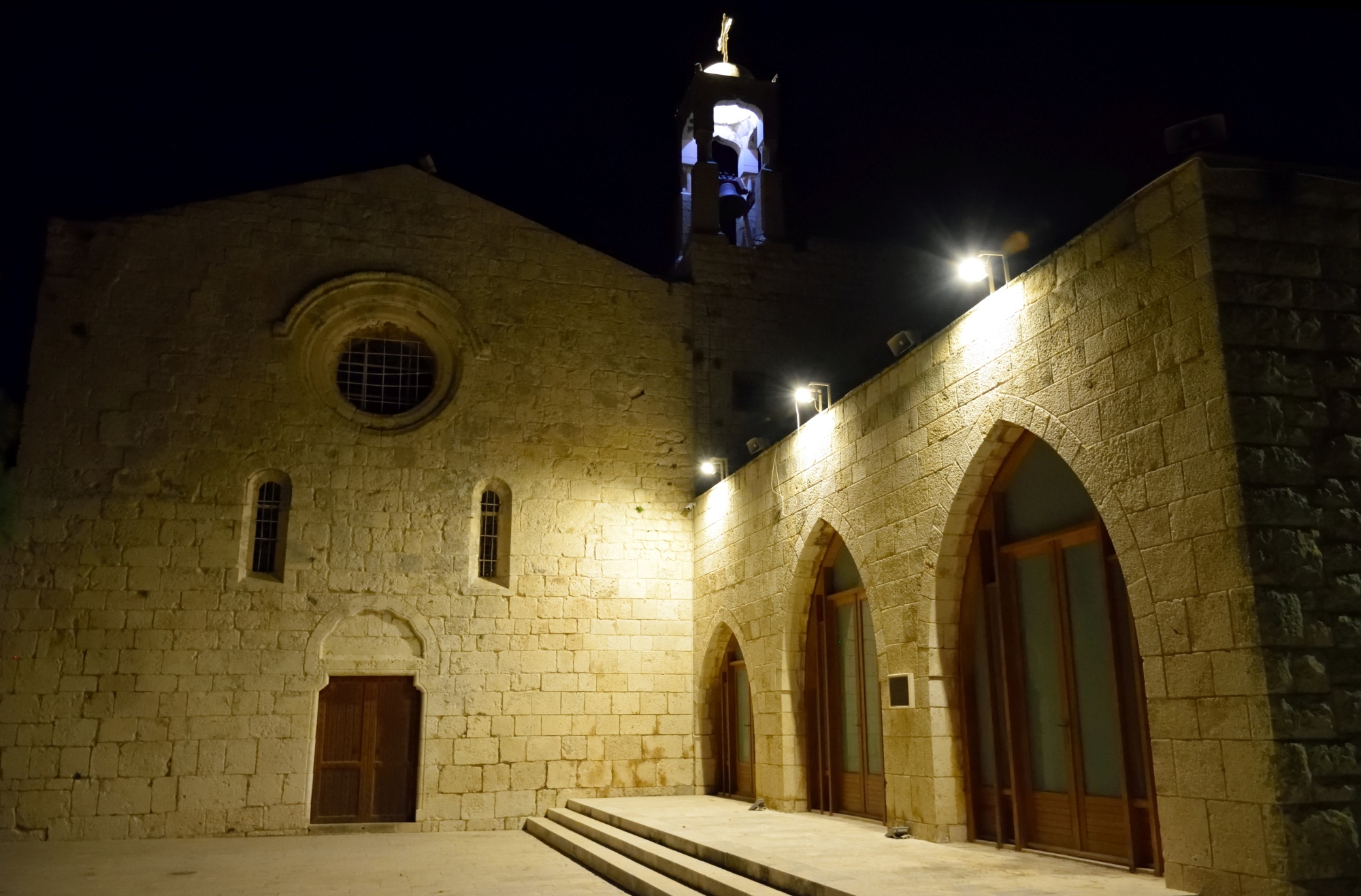 Cerkiew monasteru Balamand nocą