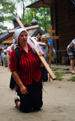 jarek1 
Pilgrims at Grabarka 
2020-09-14 22:46:35