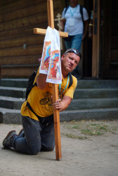 jarek1 
Pilgrims at Grabarka 
2020-09-24 08:47:01