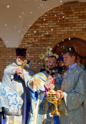 jarek11 
Procession in Zwierki Convent 
2020-10-14 18:49:39