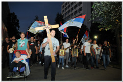 sapuric 
НЕ ДАМО СВЕТИЊЕ 
2020-10-14 22:21:53