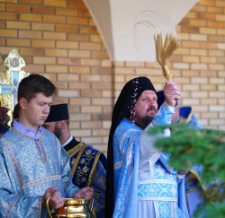 jarek1 
Procession in Zwierki Convent 
2020-10-19 12:17:48