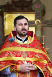 jarek 
Fr. Dawid Bartoszuk 
2020-10-20 22:17:17