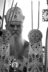 jarek 
Metropolitan Amfilohije of Montenegro serving Divine Liturgy 
2020-10-31 22:16:20