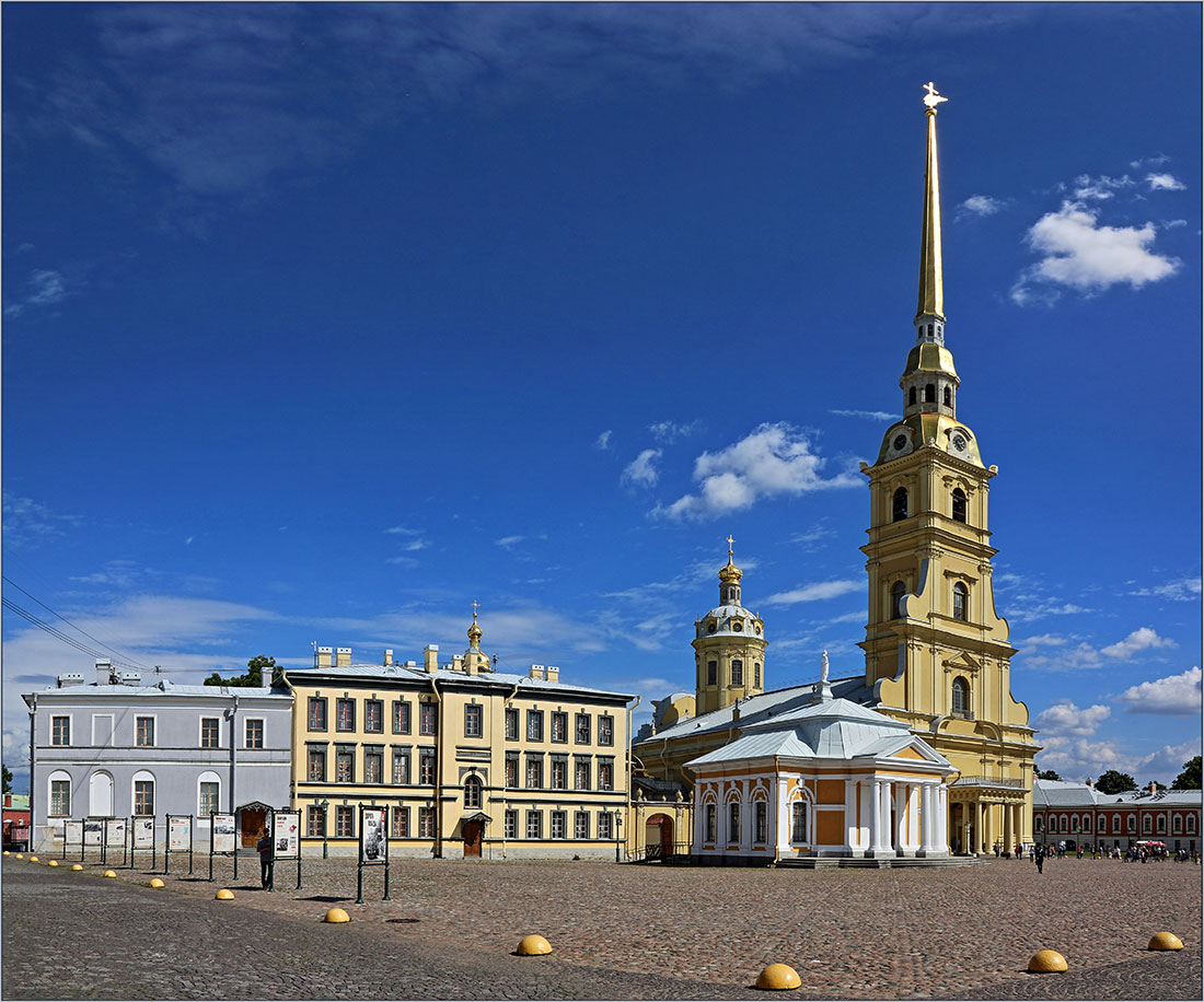 Петропавловский собор в Санкт-Петербурге