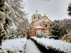 Angel BG 
Зима в храм "Св. Троица" Добрич  
24 
2020-12-02 21:38:26