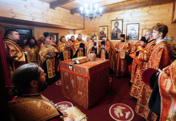 jarek11 
All-Night Vigil of St. Catherine feast in Zaleszany Convent 
2020-12-08 22:14:43