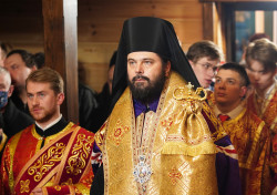 jarek 
Bishop Andrzej 
2020-12-24 21:40:24