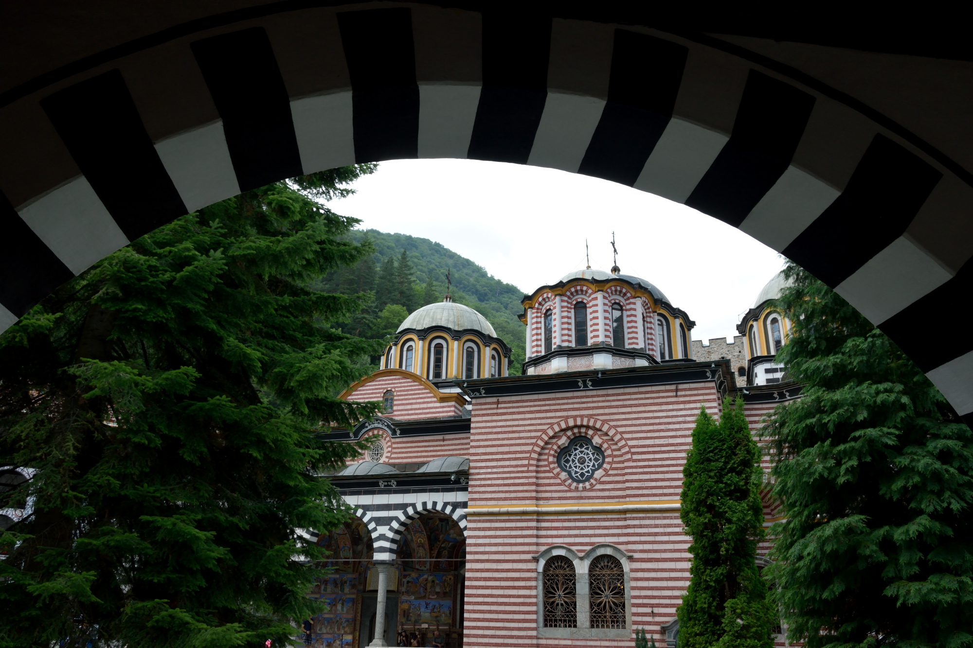 Rylski monaster i łuk 2019